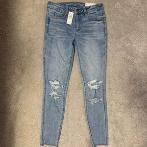 NWT American Eagle Skinny Jeans